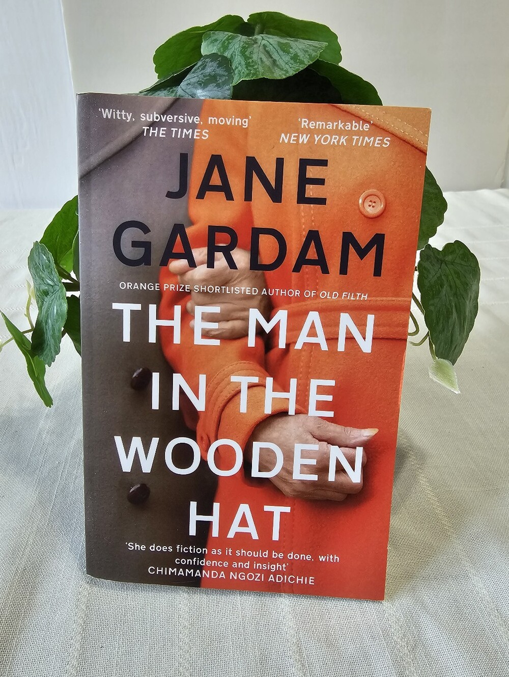 Jane Gardam - The Man in the Wooden Hat